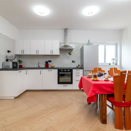 Gust Apartment Trogir