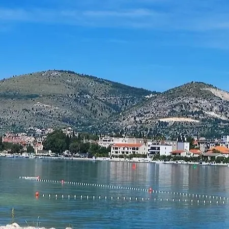 Apartment Gust Trogir